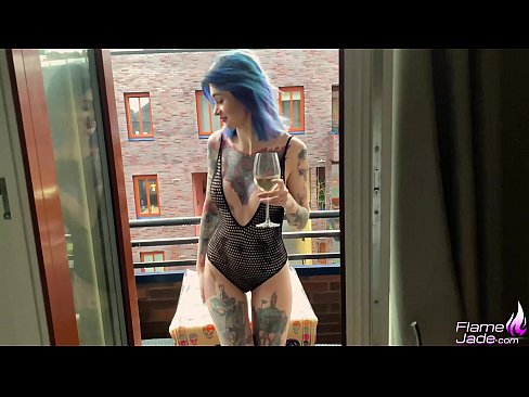 ❤️ Kæmpe pige suger med en sut og knepper lidenskabeligt under åben himmel ❤️❌ Porno fb at da.pornohdmega.ru ❌❤